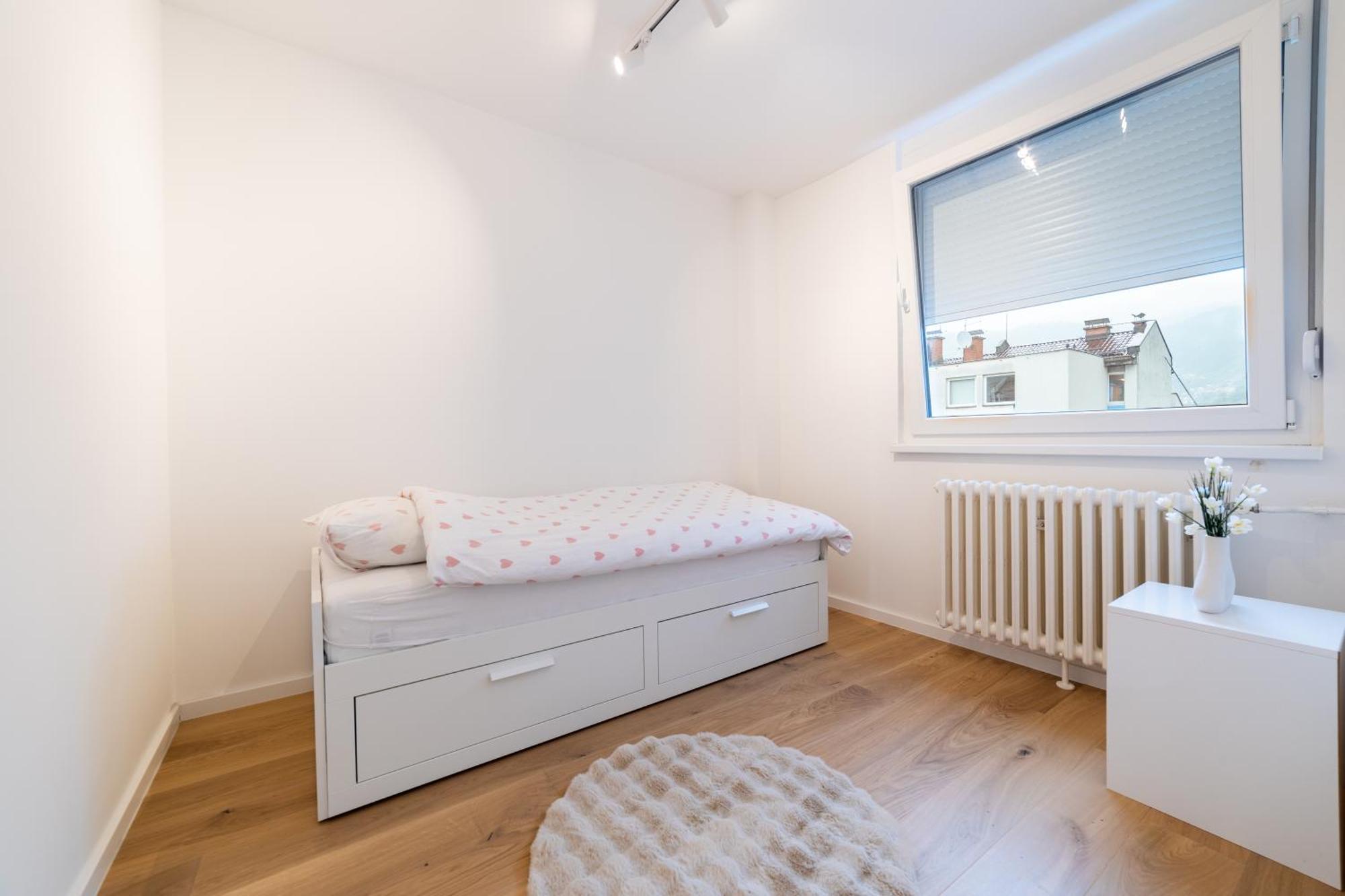 Old Town Heaven 3-Bedroom Apartment With Balcony سراييفو المظهر الخارجي الصورة